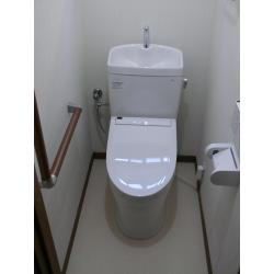 【トイレ1dayリフォーム】バリアフリーな清潔感のあるトイレへ！