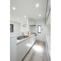 Works02|LDK一体化の開放キッチン空間