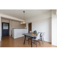 Works01|壁付けから対面式へ 収納も充実のキッチン