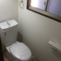 下地から全面補強 和式から洋式トイレへ