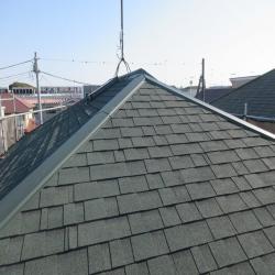屋根カバー工法の施工事例になります！
たくさんの屋根材がありますが、屋根のことならお任せください！！！