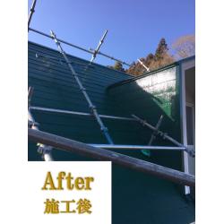 屋根塗装工事の施工事例です。
急勾配だったため屋根足場も必要でしたのでいつも以上に安全面気を付けること、
またドーマーは、細かい作業でしたので丁寧な作業を心掛けました。
