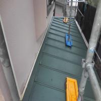 神奈川県平塚市M様邸 下屋根葺き替え工事 及び 仮設足場設置