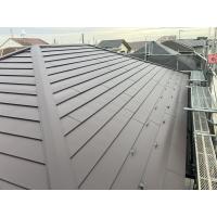 断熱・耐久・防水性◎ 横暖ルーフαプレミアムSでカバー工法