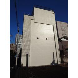 下地処理を丁寧に行いました。ラジカルシリコン塗料できれいに仕上がりました。