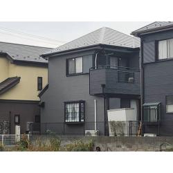 人気カラー、高機能塗料塗料を使った塗替え工事