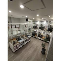 店舗改修　ペットショップ