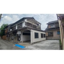外部塗装・外構・和室改装工事を行いました。