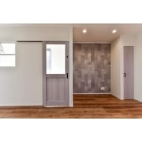 3階建ての一部を2LDKにリフォーム