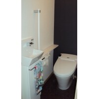 空間と使いやすさを求めたトイレ・洗面化粧台