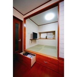 畳の香りがいい感じです。やっぱり伝統は残さなきゃ！