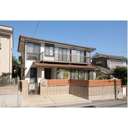 家族の思い出が残る家。新築するわけにはいかないです。