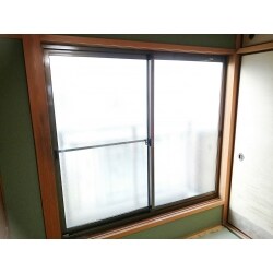 既存窓枠はそのままで、サッシのみリフォーム！