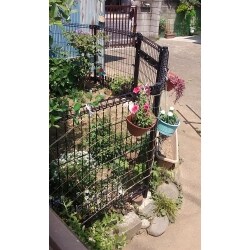 花壇フェンス設置工事