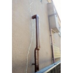 排水管より水漏れがあり配管を交換しました。