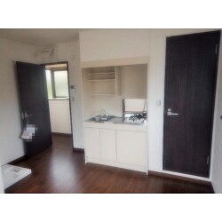 2階の3部屋にユニットバス・トイレ・ミニキッチンを新設しました。