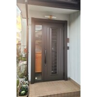 1日施工!玄関の快適性と防犯性がアップ