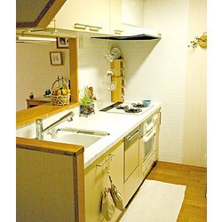 白いキッチンリフォーム