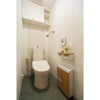 調湿壁材「さらりあ～と」を取り入れた快適なトイレ空間