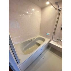 全面柄パネルで理想のお風呂に！