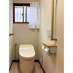 節水トイレへ交換と共に手すり設置と内装一新 10116336