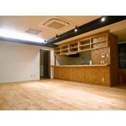 中古の店舗兼住宅をお好みのテイストに全面リフォーム！