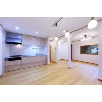 自然素材にこだわったデザイン中古リノベーション