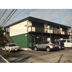 入居者層を考えてカラーリングを決めたアパート塗装