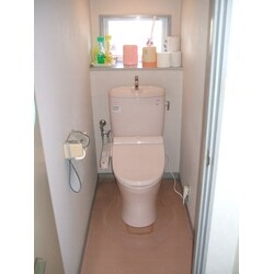 トイレの便器を交換と床のリフォームは同時が良いです