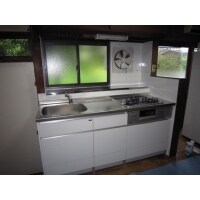 ワイド1800のタイル製キッチンをシステムキッチンにしました。
