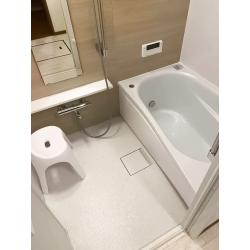 目地無しの壁パネルを採用し、お手入れの手間が格段に省けました。