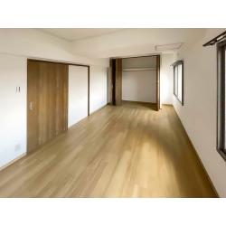 家族の変化により持て余した部屋を1つの大きいお部屋に。日差しがたっぷり入ります。