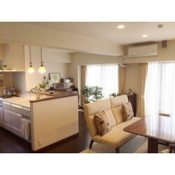 170.キッチンとリビングに一体感を持たせた、LDKリノベーション