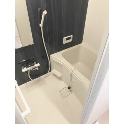 203.納戸でもきれいな浴室に