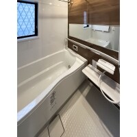 624.たっぷり収納がかなう浴室