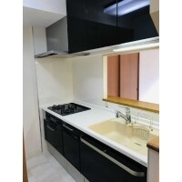 259.シンプルモダンなシステムキッチンでお料理を楽しく!