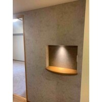 456.玄関正面の廊下にお気に入りのインテリアを