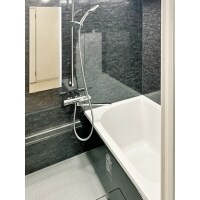 521.ブラックが引き立つ高級感溢れる浴室リフォーム