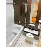 537.木目調で落ち着いた雰囲気の水廻りへ