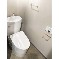 542.配置や配色にこだわったオシャレなトイレ