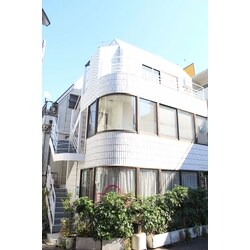 外壁工事は建物の印象を変えてくれます。