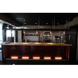 【飲食店カウンター】