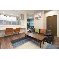 子供の成長を見守る、広々LDK+子供室