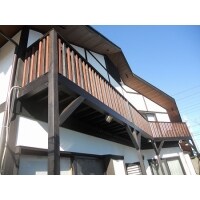 大型木製ベランダ のリフォーム