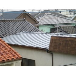 トタン屋根遮熱（しゃねつ）塗装