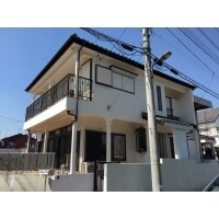 白を基調とした、明るく広いリビングの戸建フルリフォーム工事