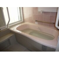 広くなった浴槽で、半身浴も