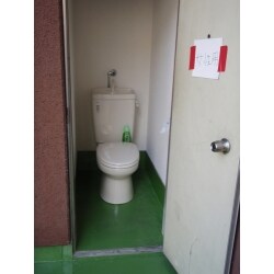 店舗用　外トイレ改装工事