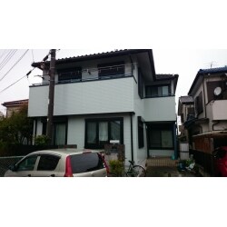 セラミック上級塗料使用！
厚塗りで塗膜を三層作り、まるで新築のように仕上がりました。