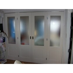２つの部屋を１つにして、ゆったりと生活できます。
また、お客様が来たときには閉めれば　リビングとして使えます。